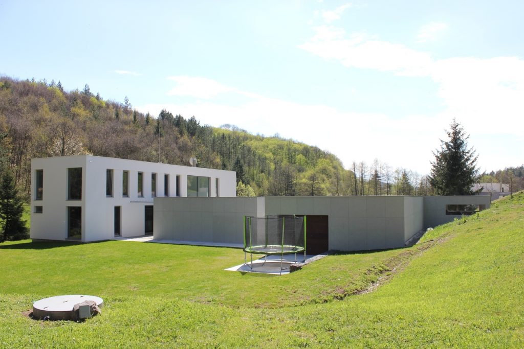 RD Svätý Anton zo zadu