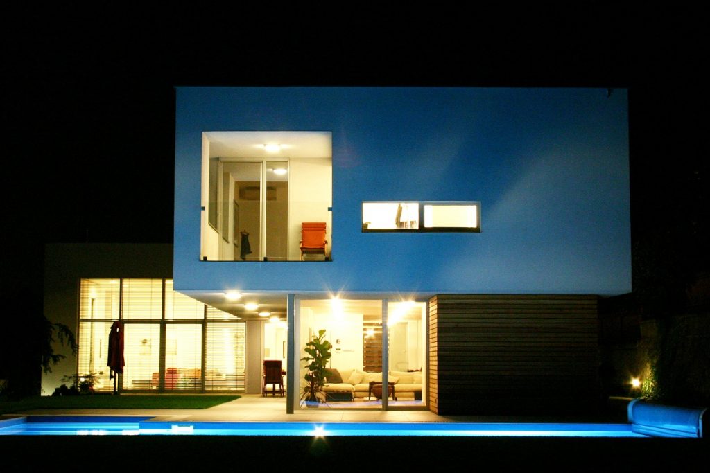 Rodinná vila Koliba večer