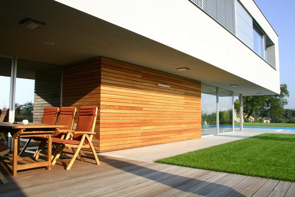 Rodinná vila Koliba terasa cez deň