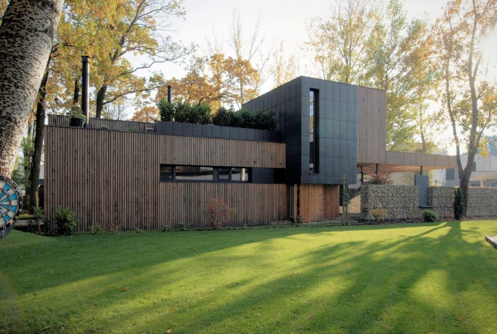 CLT drevodom fasáda z dreva