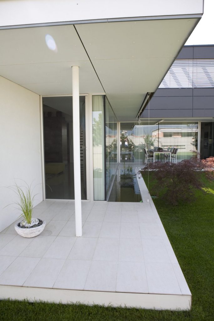 CLT rodinný dom terasa