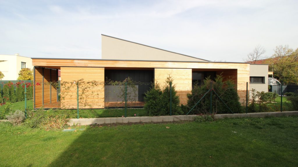 CLT drevodom v Čuňove terasa