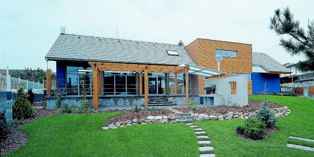 Rodinny dom, Záhorská Bystrica