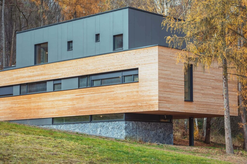 Rodinný dom CLT 20 drevená fasáda