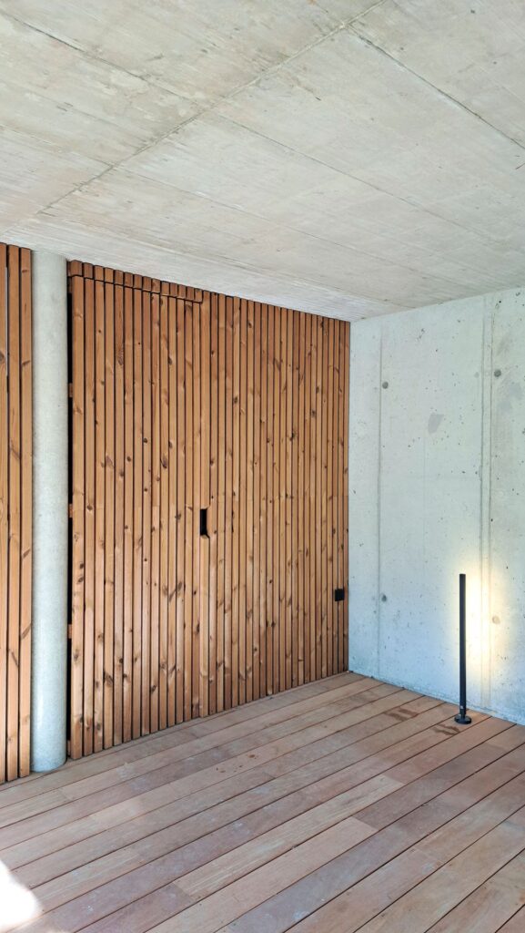 Dom CLT Peráček skryté dvere