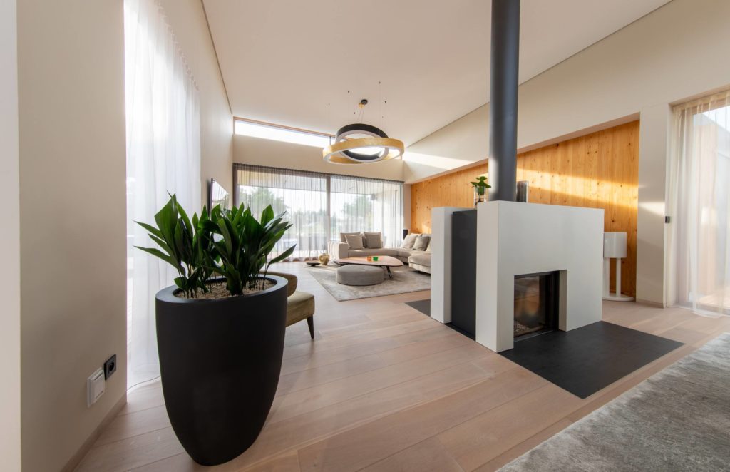 Molnár Peráček krb CLT dom