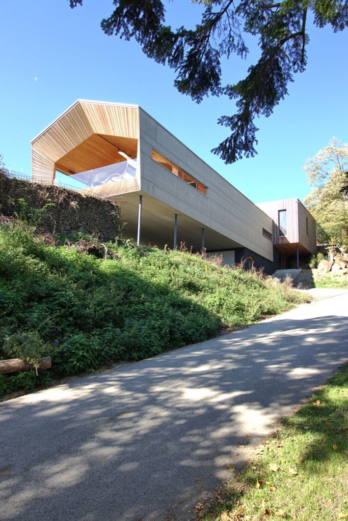 Rekreačný dom CLT častá fasáda drevo Peráček