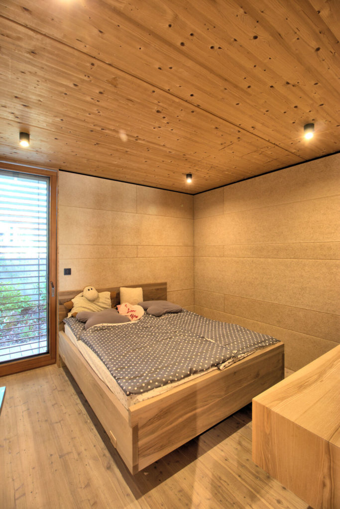 Rekreačný dom CLT častá izba Peráček