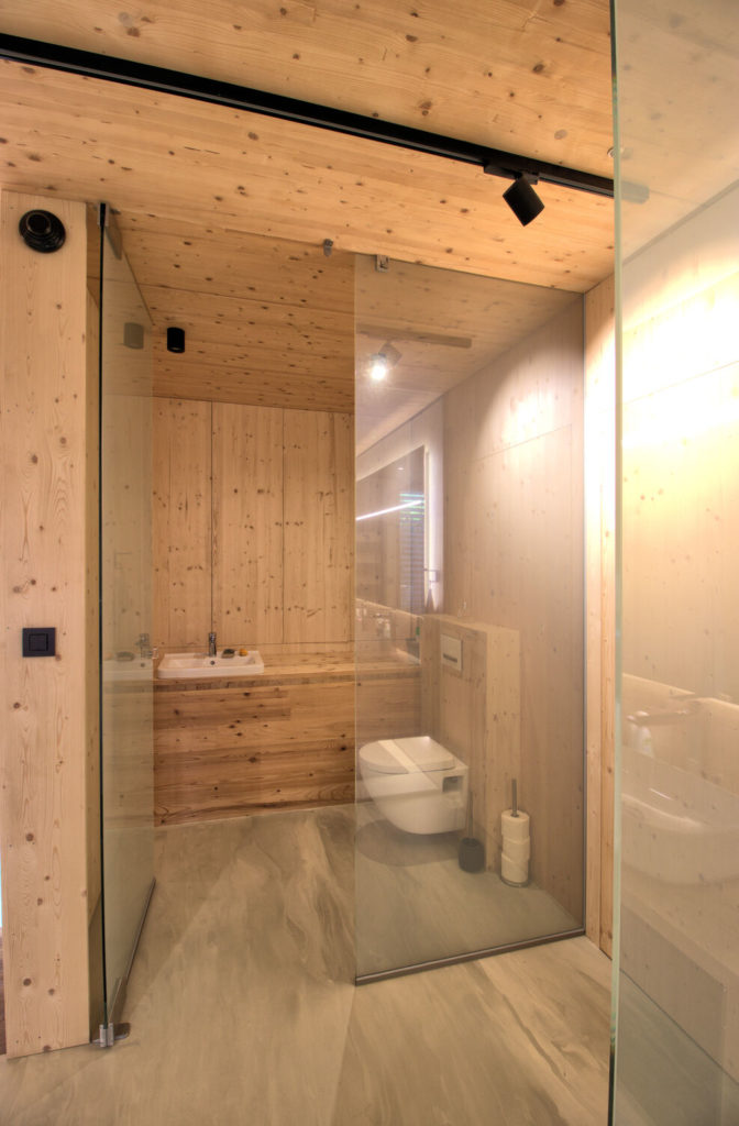 Rekreačný dom CLT častá WC Peráček