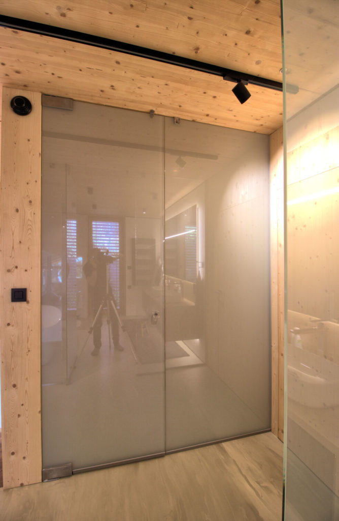 Rekreačný dom CLT častá drevený sklené dvere Peráček