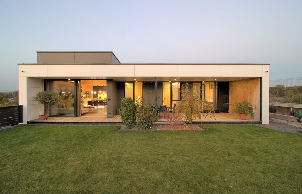 Rodinný dom CLT 14 dom drevená terasa Peráček