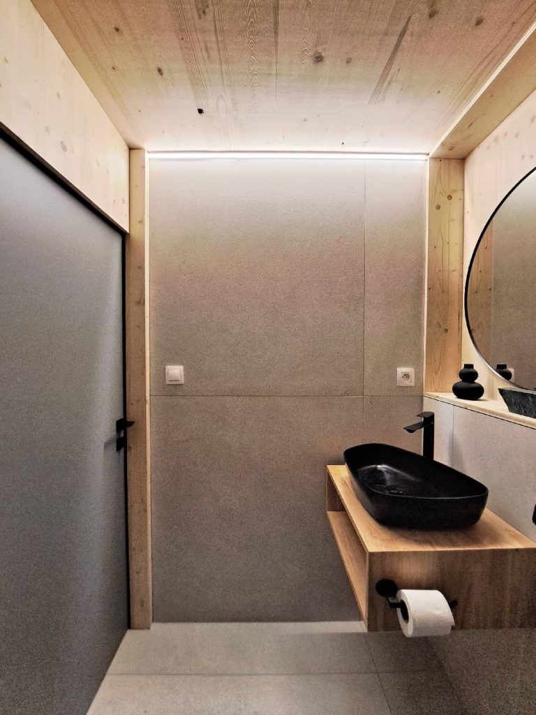 CLT WC ateliér Peráček