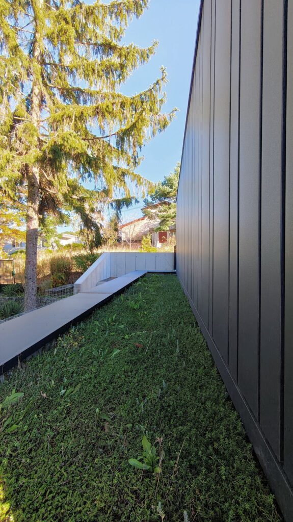 Rodinný dom na kaskáde CLT24 ateliér Peráček, prevetrávaná fasáda