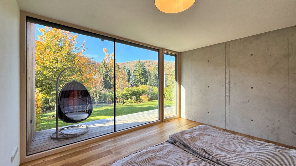 Rodinný dom na kaskáde CLT24 ateliér Peráček, spálňa